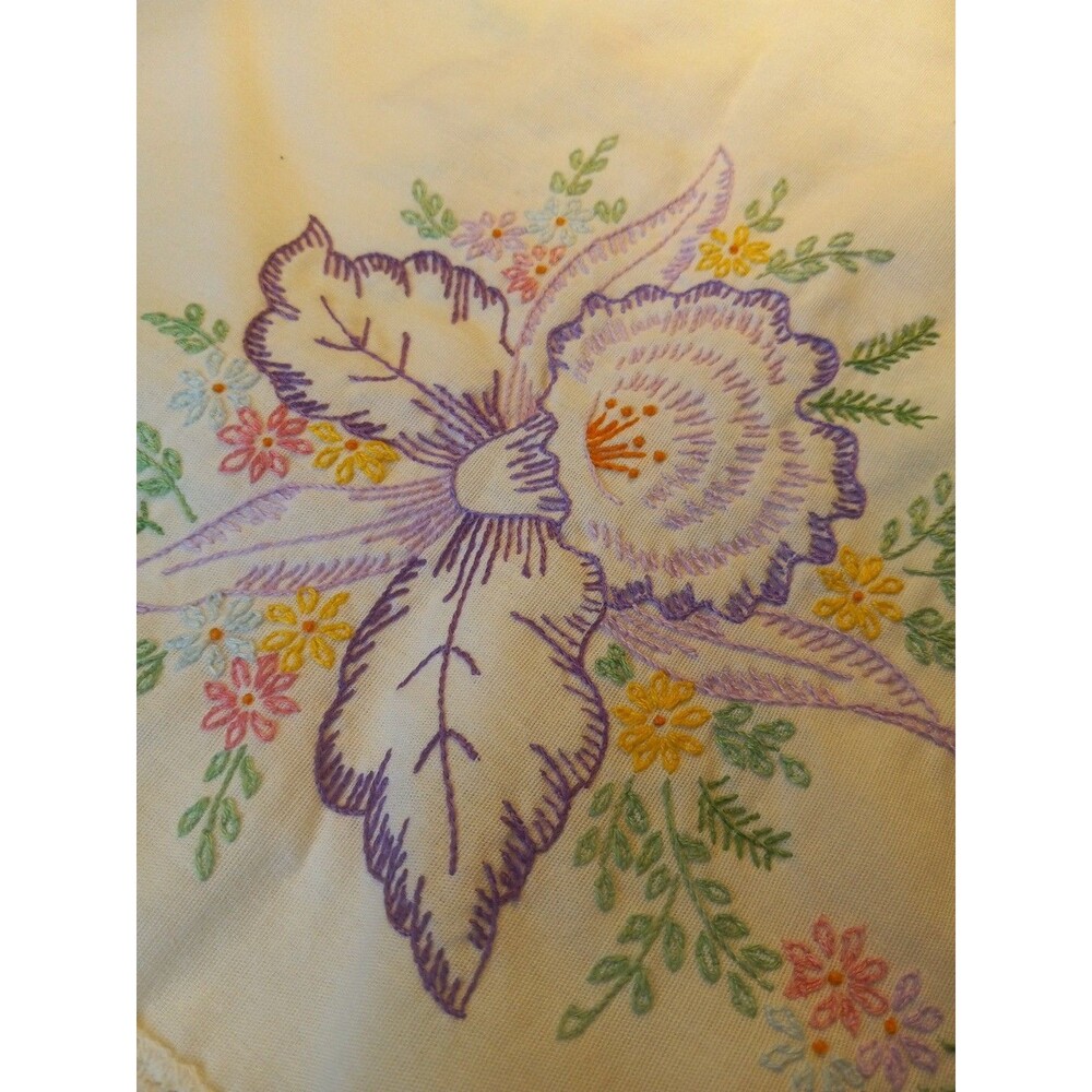Vtg Handmade Table Runner 32" Handmade Lace Purple Embroidered Iris